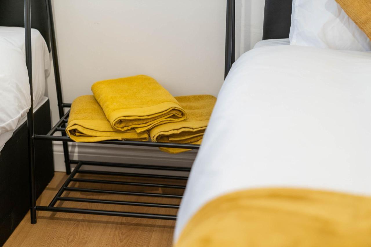 Two Bedroom Apartment-One Choice Stays- Jewellery Quarter Бирмингем Экстерьер фото