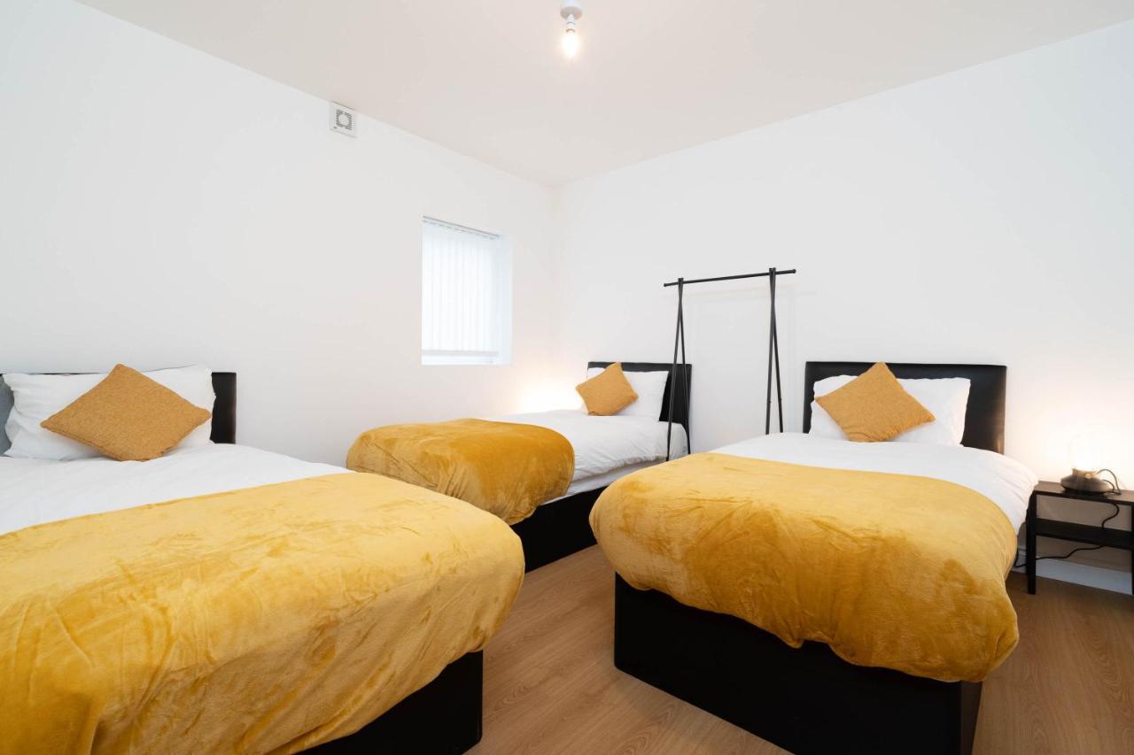 Two Bedroom Apartment-One Choice Stays- Jewellery Quarter Бирмингем Экстерьер фото