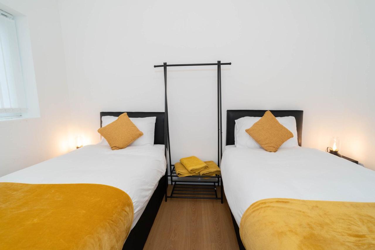 Two Bedroom Apartment-One Choice Stays- Jewellery Quarter Бирмингем Экстерьер фото